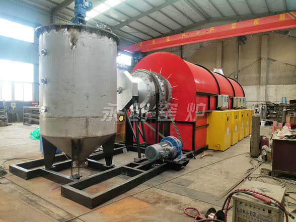 　Φ0.95/Φ1.5×12米變徑筒體燃?xì)馔饧訜峄剞D(zhuǎn)窯